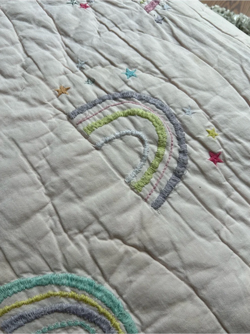 Pottery Barn Kids Queen Rainbow and Stars Embroidered Quilt and Pillow Case